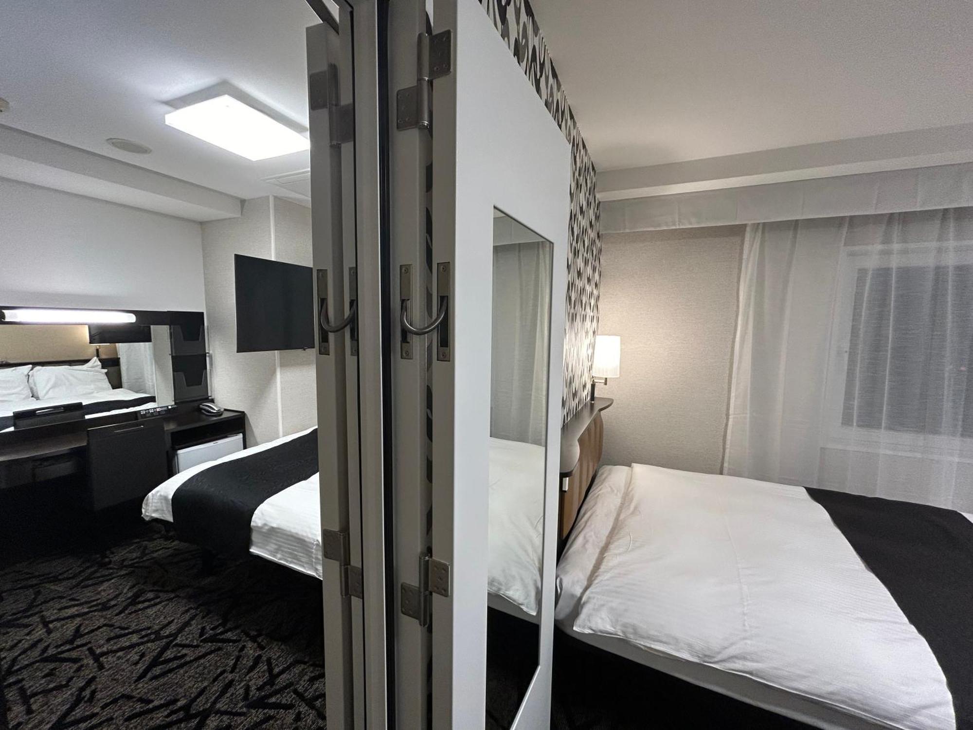 Apa Hotel Naha Matsuyama Екстериор снимка