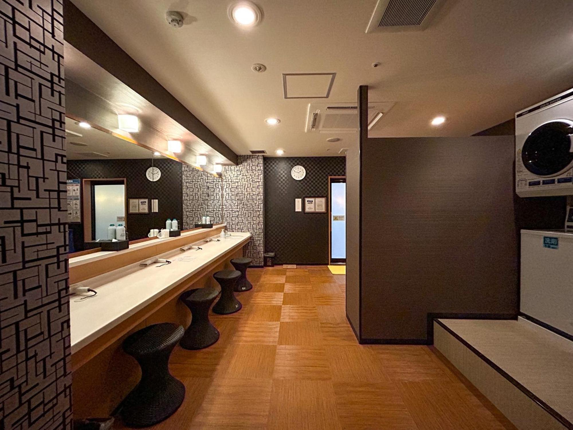 Apa Hotel Naha Matsuyama Екстериор снимка