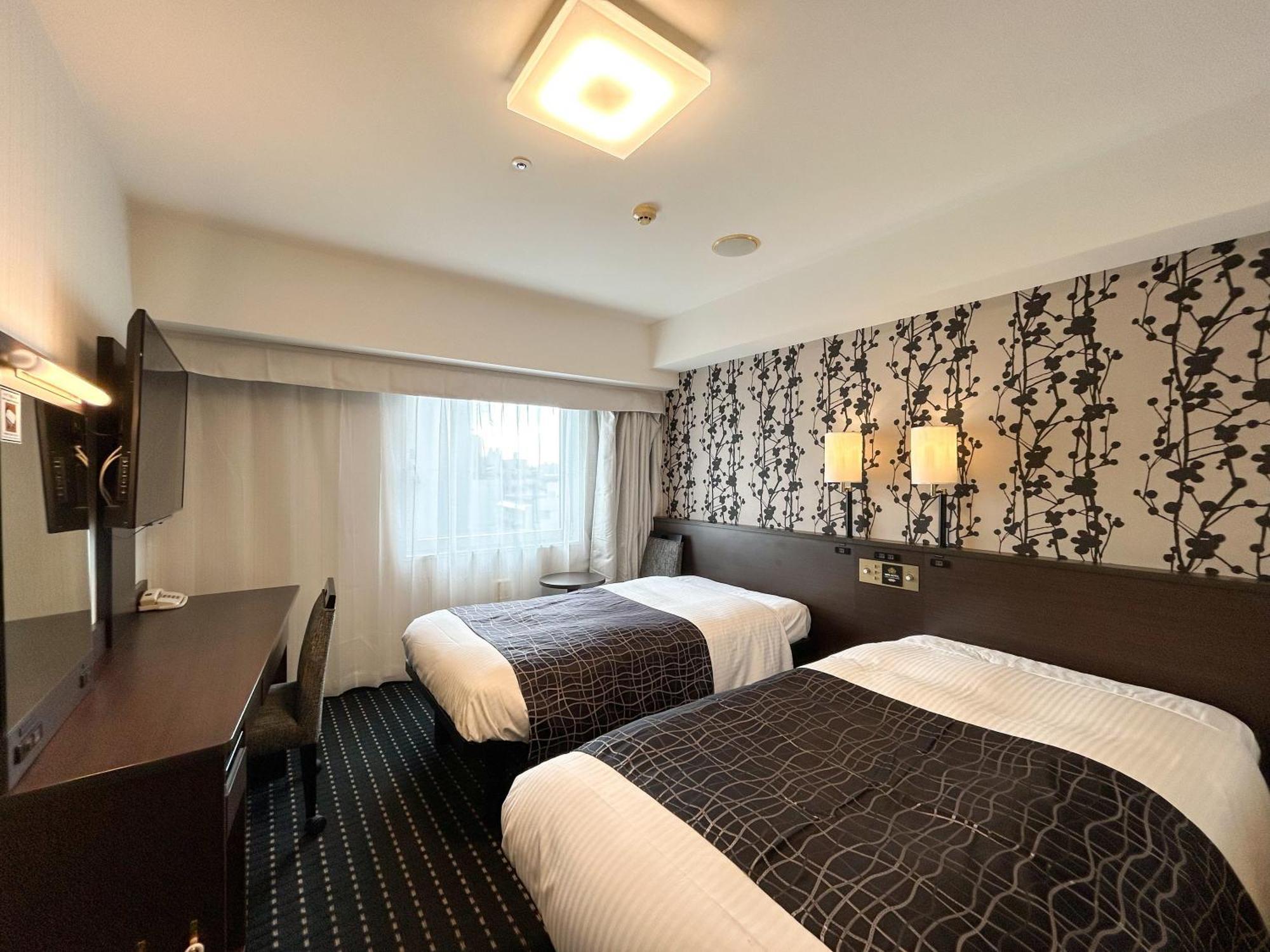 Apa Hotel Naha Matsuyama Екстериор снимка